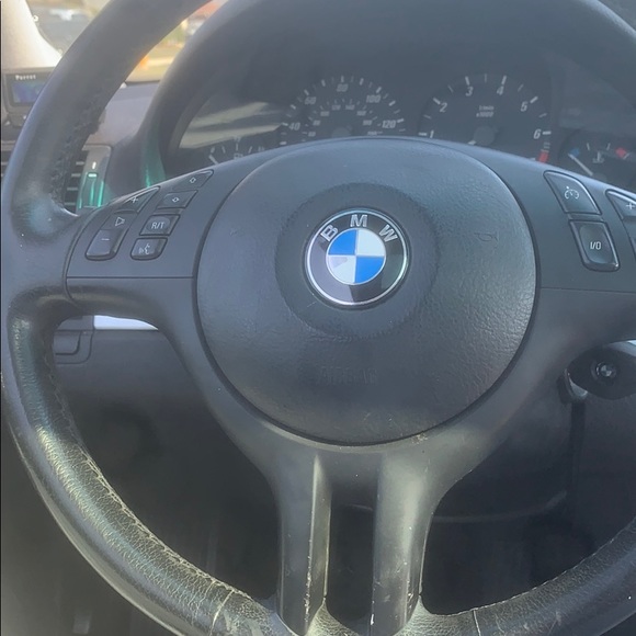 Meet your Posher, Danielle - Picture 1 of 1